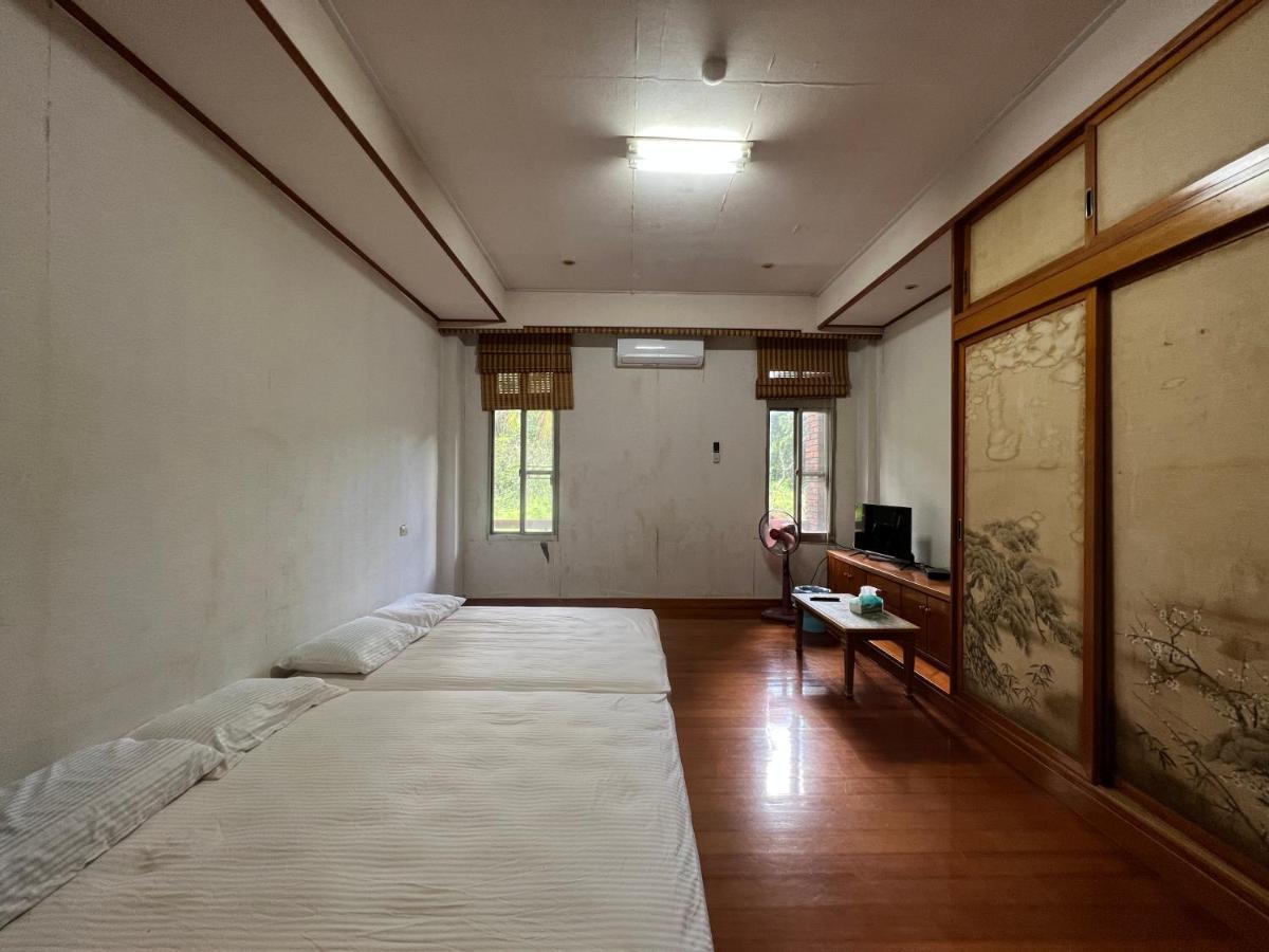 Ri Jing Yuan Homestay Liugui Extérieur photo